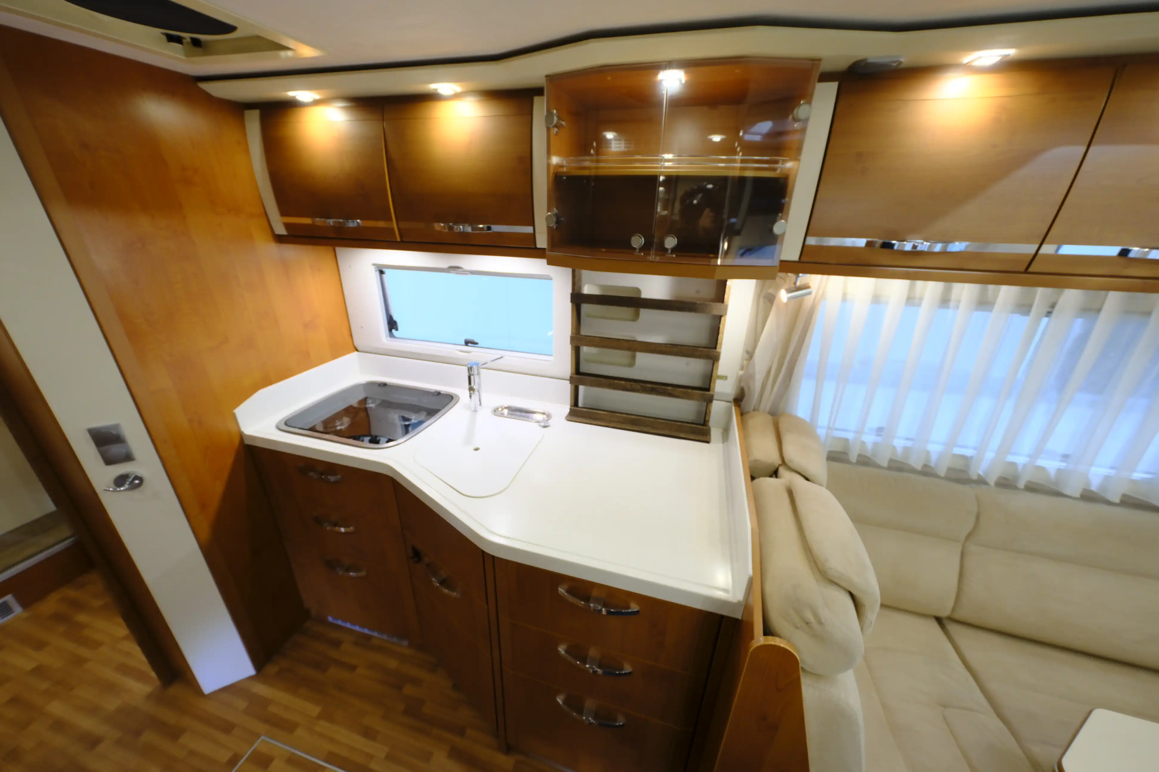 PHOENIX Liner 8800 MBX - Ansicht 14